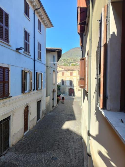 Casa Vittoria Toscolano-Maderno Apartment Luaran gambar