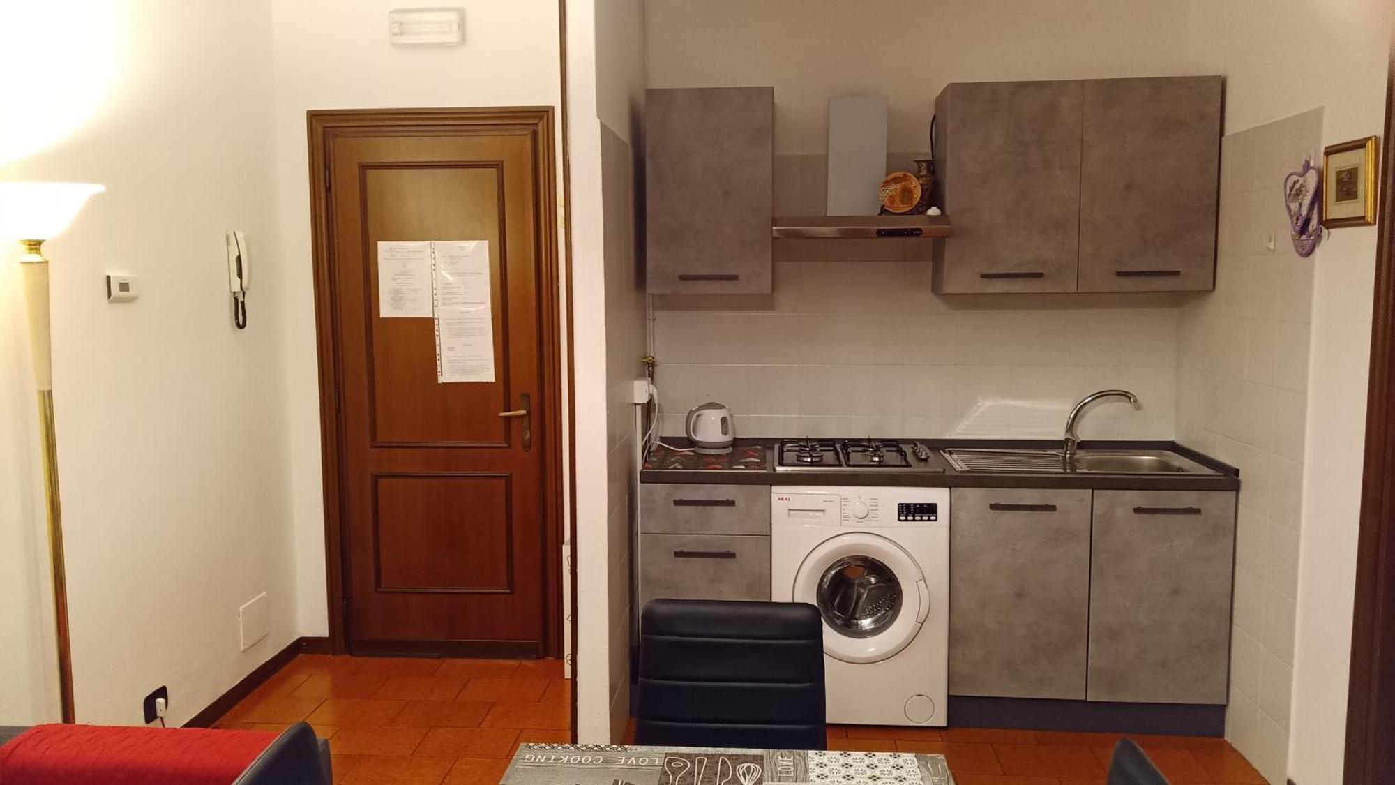 Casa Vittoria Toscolano-Maderno Apartment Luaran gambar